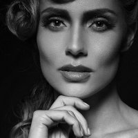 beauty make-up by Yasmin Vardar - Fotograf: Jennifer Töben