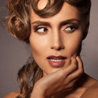 beauty make-up by Yasmin Vardar - Fotograf: Jennifer Töben